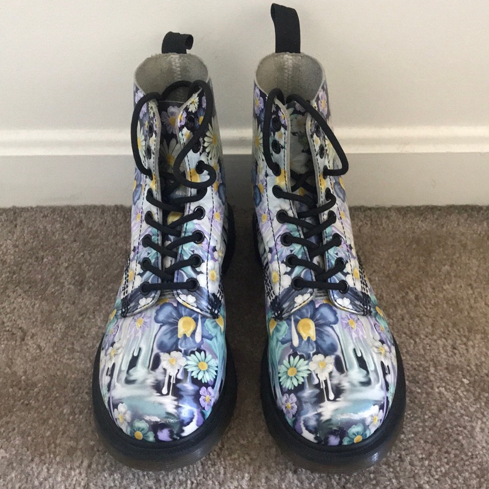Doc Marten Boots